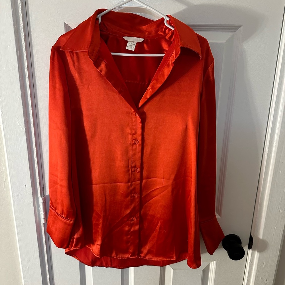 woman’s blouse